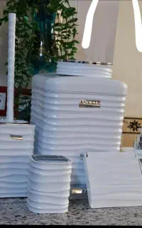 ست بهداشتی مدل انکیسیا