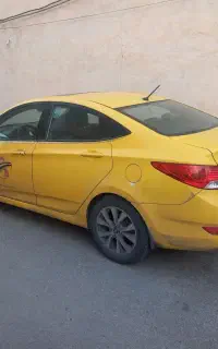 هیوندا اکسنت بلو تاکسی ۲۰۱۵