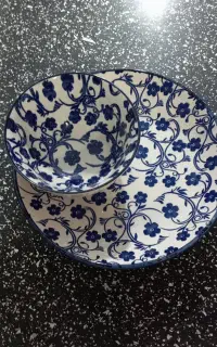 پیش دستی و پیاله