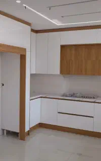 کارگر ماهر  یا نصاب جهت نصب کابینت