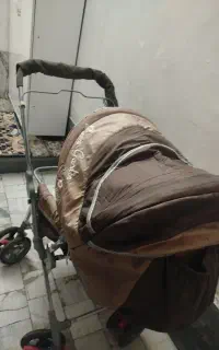 کالسکه بچه خارجی