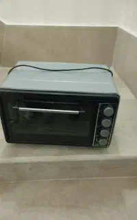 آون توستر در حد نو و کم‌کارکرد