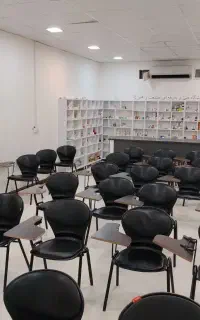 آموزش تکنسین داروخانه و دارویاری اقساطی