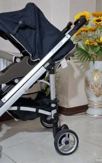 کالسکه هلندی برند با کیفیت مکسی کوزیMaxi-cosi
