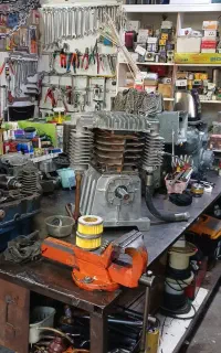 تعمیرات تخصصی انواع کمپرسورهای هوای فشرده وبرودتی