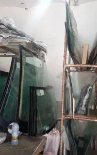 فروش انواع‌شیشه ماشین وتعمیر شیشه‌بالا بر