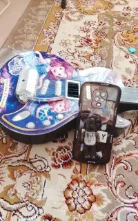 گارت گوشی با گیتار...