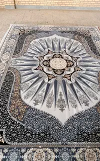 فرش۷۰۰