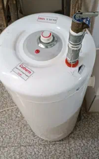 آبگرمکن برقی مارک ازمون