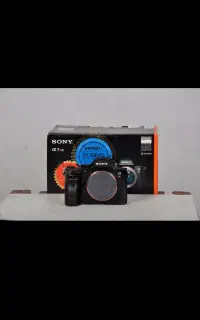 دوربین سونیR7iiiهمراه لنزسیگما