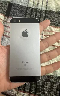 یک دستگاه گوشی SE