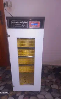 دستگاه جوجه کشی هدایت۲۱۰تایی