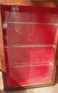 استند چوبی