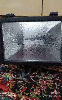 پروژکتور نورافکن هزاروات