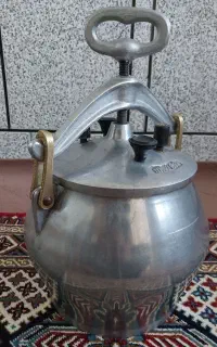 زودپز قدیمی ۵ لیتری