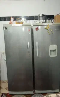 دوعدد یخچال نقره ای