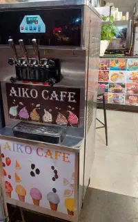 دستگاه بستنی قیفی