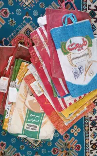 گونی خالی ۱۰کیلویی برنج و شیشه خالی