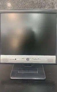 مانیتور ۱۵ اینچ BenQ