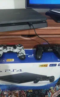 ps4 slim 500gb دودسته فروش فوری زیرقیمت