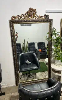 آیینه قدی آرایشگاه