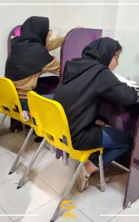 منشی پانسیون دخترانه