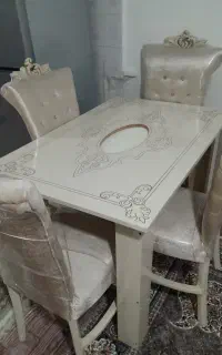 میز غذا خوری درحدصفر