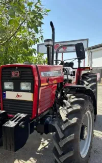 راننده تراکتورهستم با ترنچر کارکردم دنبال کارهستم