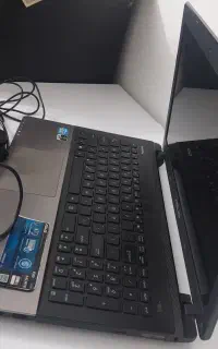 لپ تاپ همراه با شارژر و موس مدل ASUS k55V