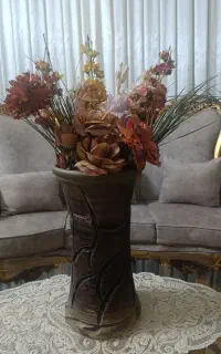 گلدان سفال و گل