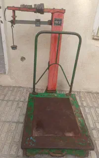 باسکول ۳۰۰ کیلویی