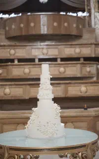 اجاره ماکت کیک عروسی ۹ طبقه