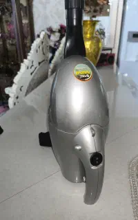 یک عدد جارو برقی