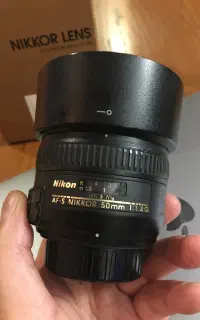 لنز دوربین نیکون
