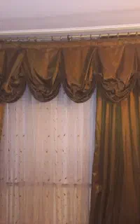 جنس والان ساتن تافته و حریر گلدار ساتن