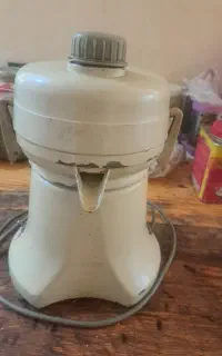 آبمیوه گیری Tor Mix  سوئیسی