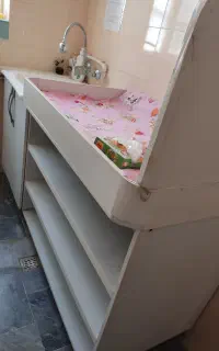 تخت تعویض کودک