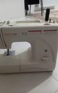 چرخ خیاطی پردیس ۳۰۰۰ برقی