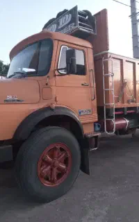 کامیون بنز باری مدل ۱۳۶۲