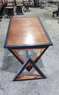 میز غذاخوری