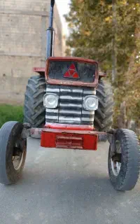 تراکتور۱۶۵