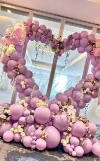 بادکنک آرایی و گل آرایی و دیزاین مراسم