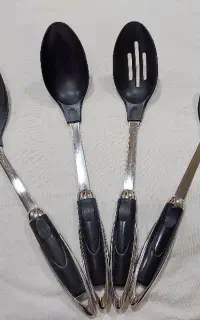 کفگیر و ملاقه سیلیکونی ۴ تکه