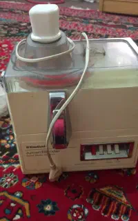 ابمیوه گیر
