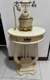 تلفن ب همراه میز تلفن