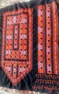 دوزنده گل و پر چوتل هستم