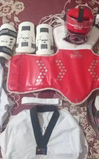 لباس تکواندو سایز ۳ لباس مبارزه سایز ۴
