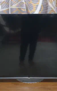 تلویزیون ایوولی ۵۵ اینچ درحد صفر
