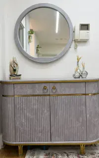 آینه و کنسول