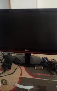 مانیتور. درحدنو. ۳۶۰۰۰۰۰